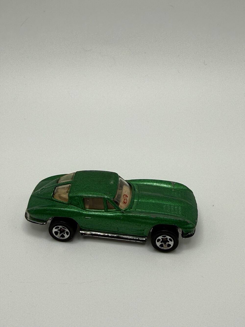 Hot Wheels 1963 Split Window Corvette - Metallic Green